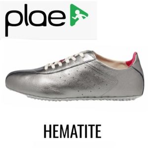 NEW! Plae "Sun" Hematite Sz 9M/10.5W